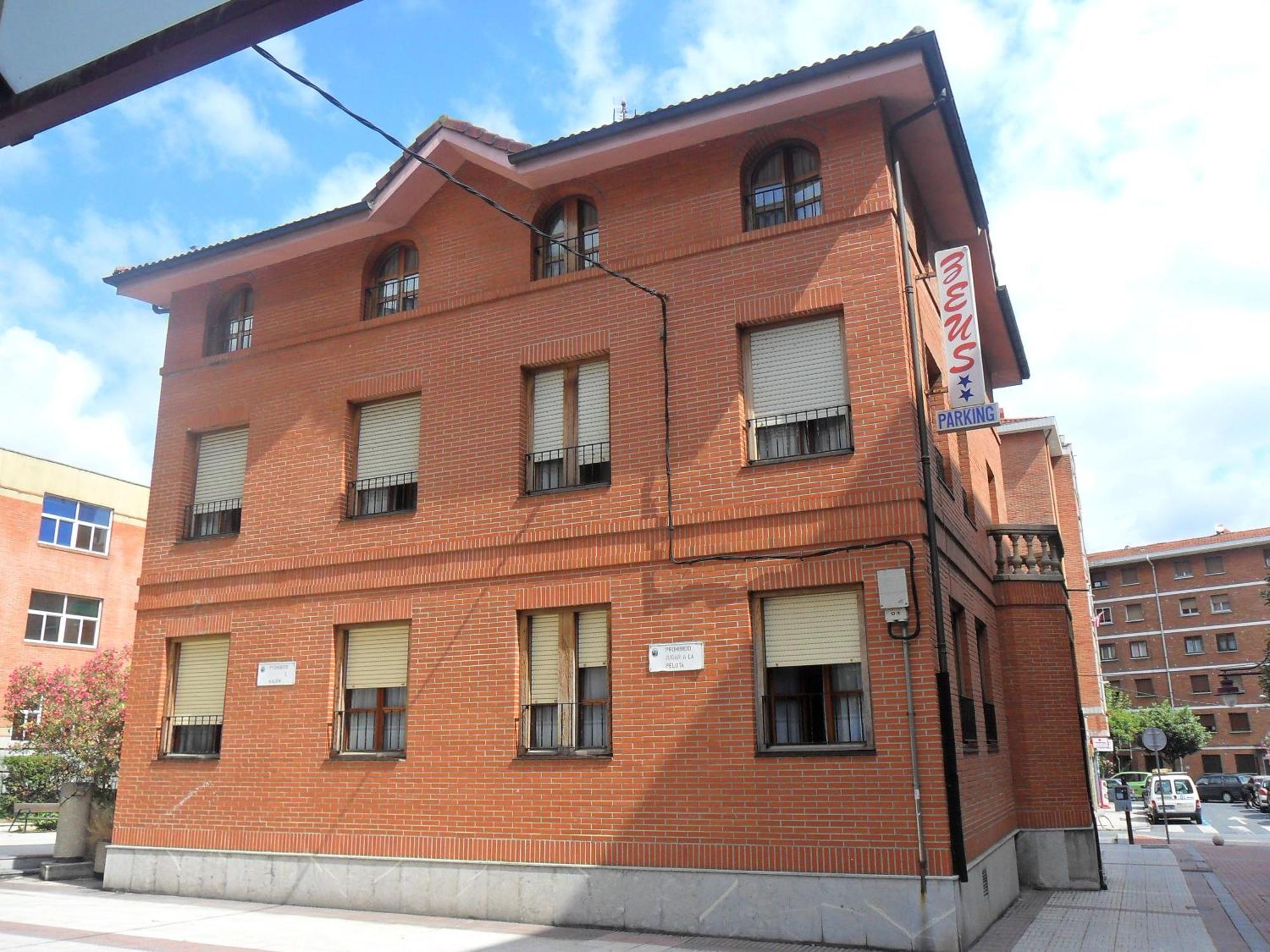 Pension Zeus Barakaldo Exterior photo