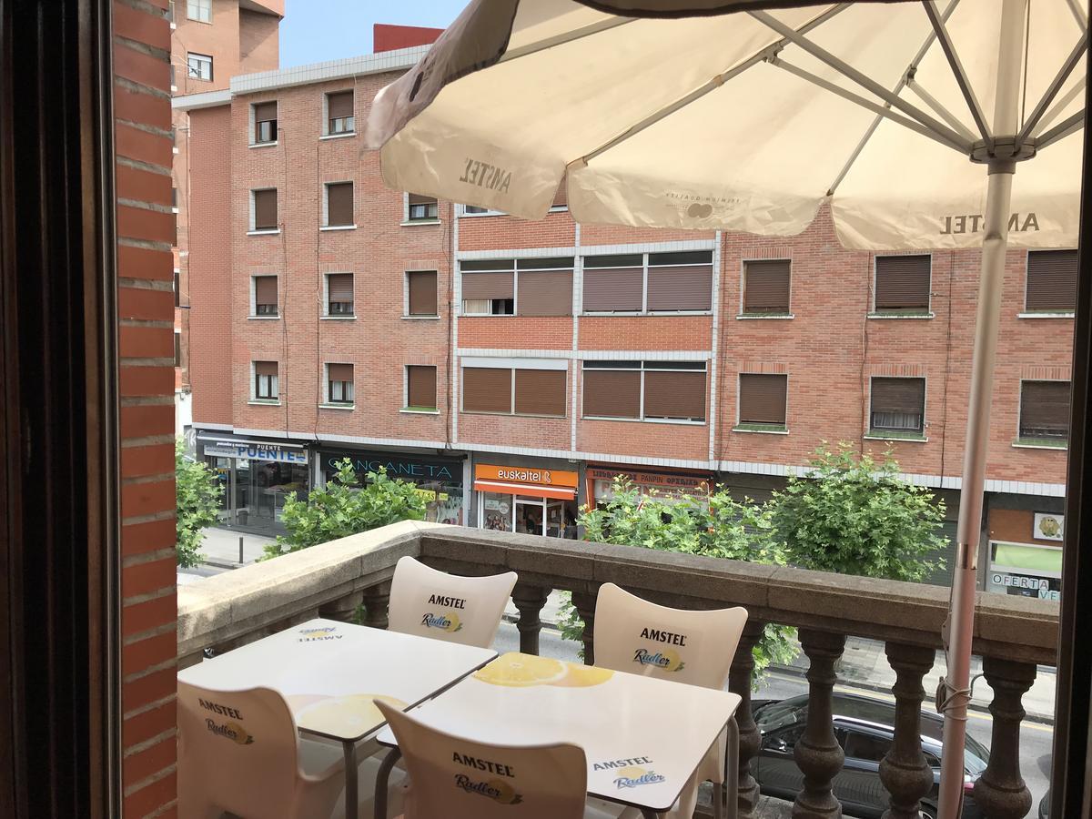 Pension Zeus Barakaldo Exterior photo